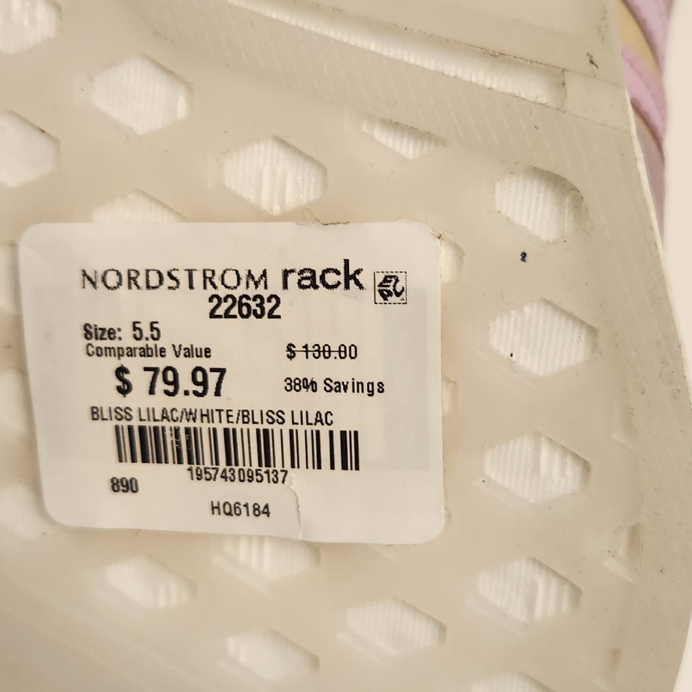 Adidas Originals NMD_R1 Girls' Grade School - Picture 13 of 16